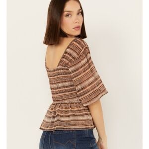 SHYANNE Smocked Lace Up Peplum Top - XL